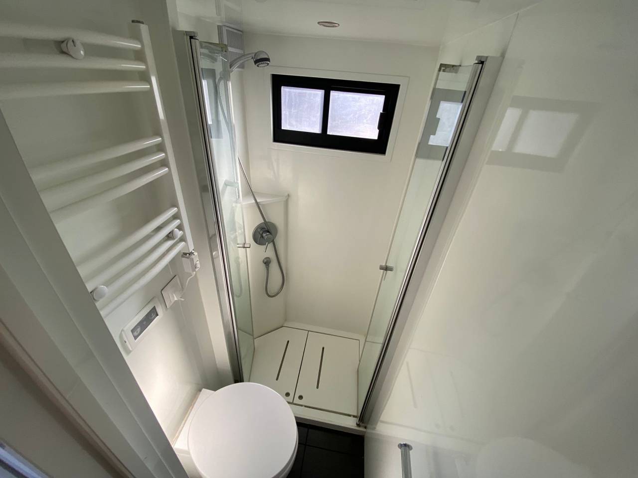 Zware paardenvrachtwagen (groot rijbewijs) Scania P 410 2017 Tweedehands