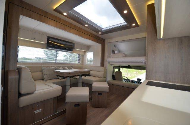 Zware paardenvrachtwagen (groot rijbewijs) Scania STX 2018 Tweedehands