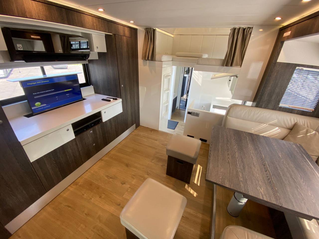 Zware paardenvrachtwagen (groot rijbewijs) Scania P 410 2017 Tweedehands