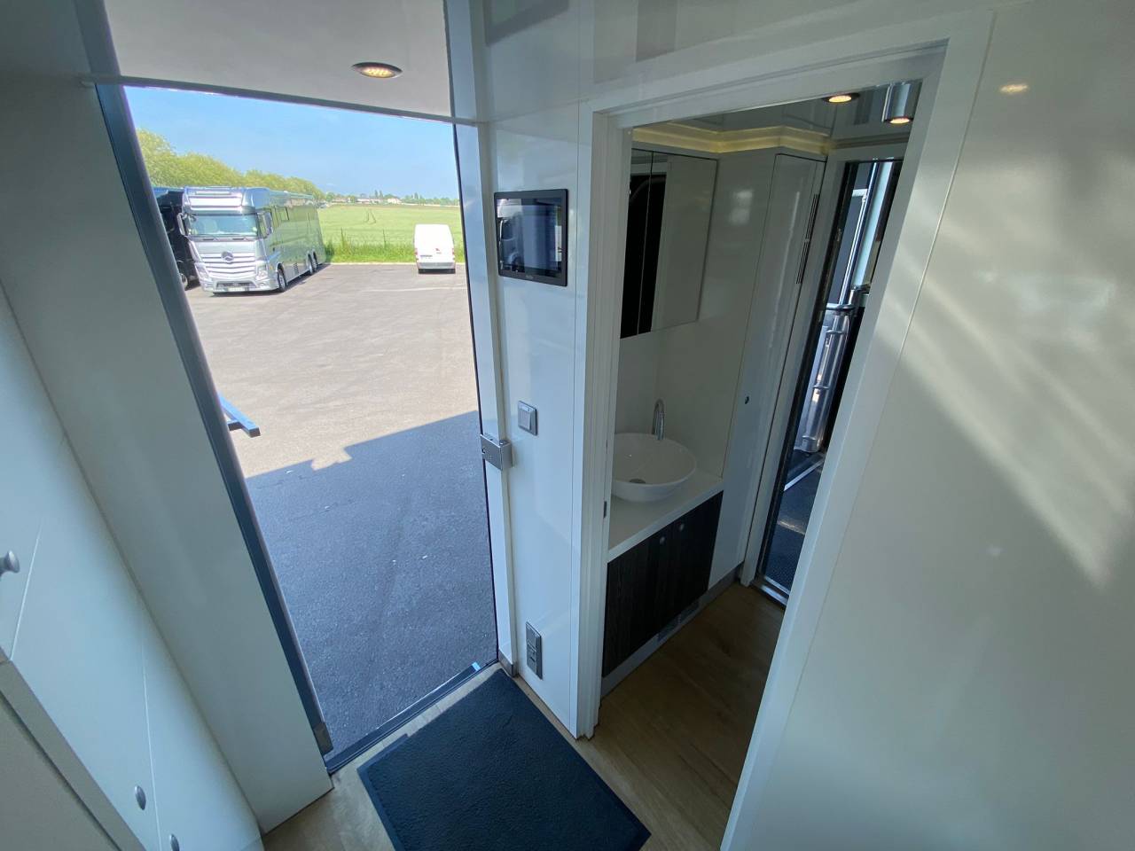 Zware paardenvrachtwagen (groot rijbewijs) Scania P 410 2017 Tweedehands