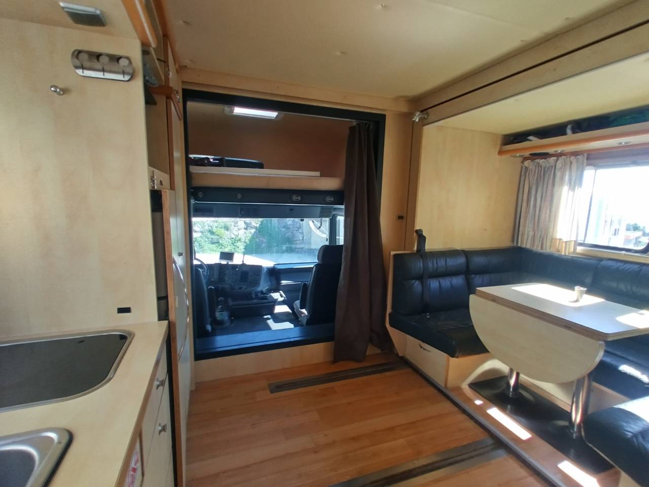 Zware paardenvrachtwagen (groot rijbewijs) Scania L144 6x2 2003 Tweedehands