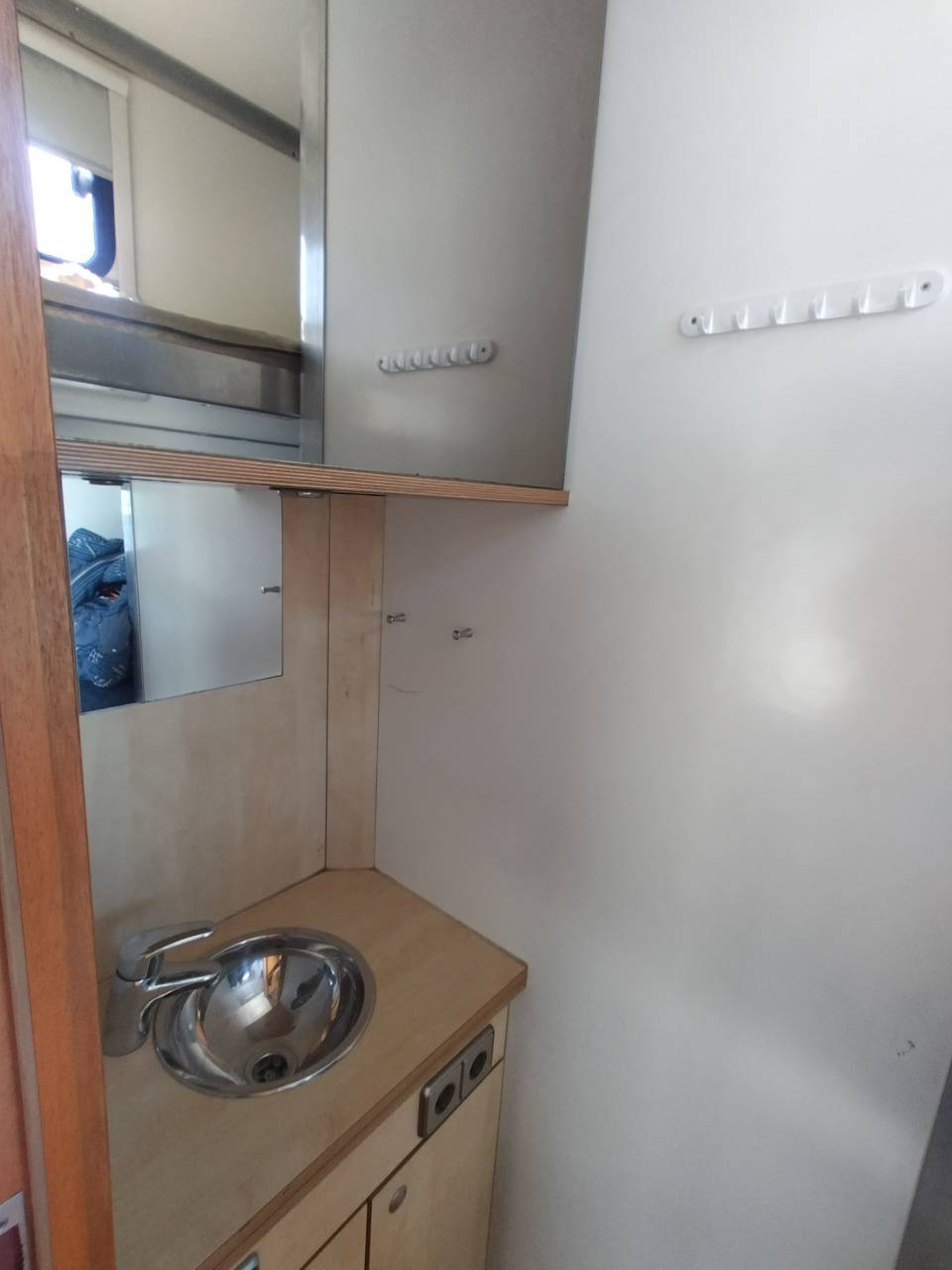 Zware paardenvrachtwagen (groot rijbewijs) Scania L144 6x2 2003 Tweedehands