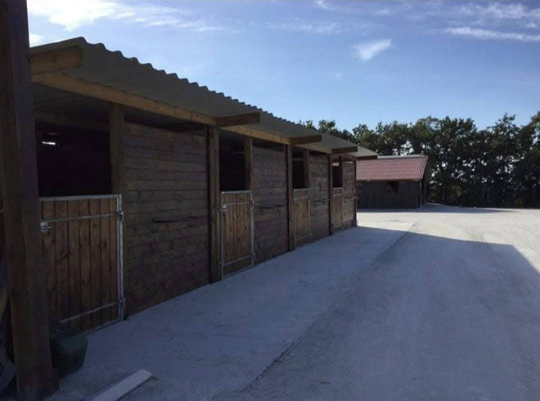 Eigenaren stal Koop Tarn-et-Garonne