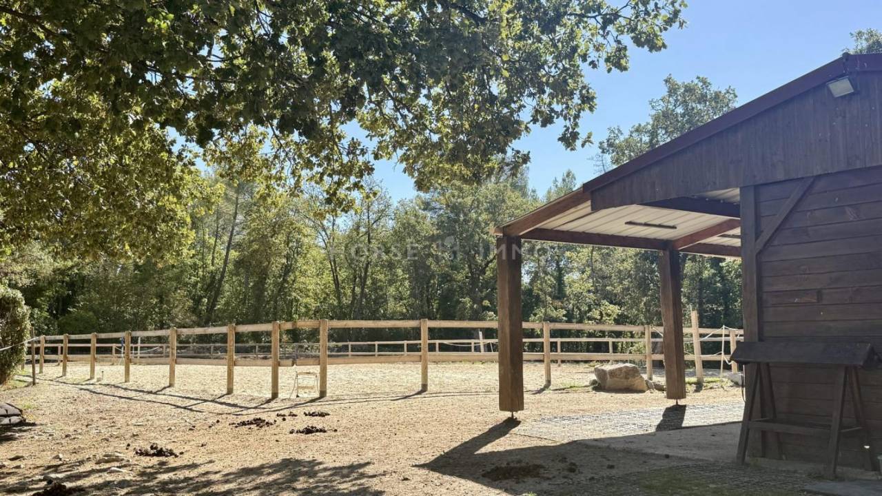 Hippisch vastgoed Koop Var