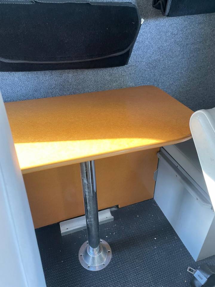 Kleine paardenvrachtwagen (B rijbewijs) Renault Master 2006 Tweedehands