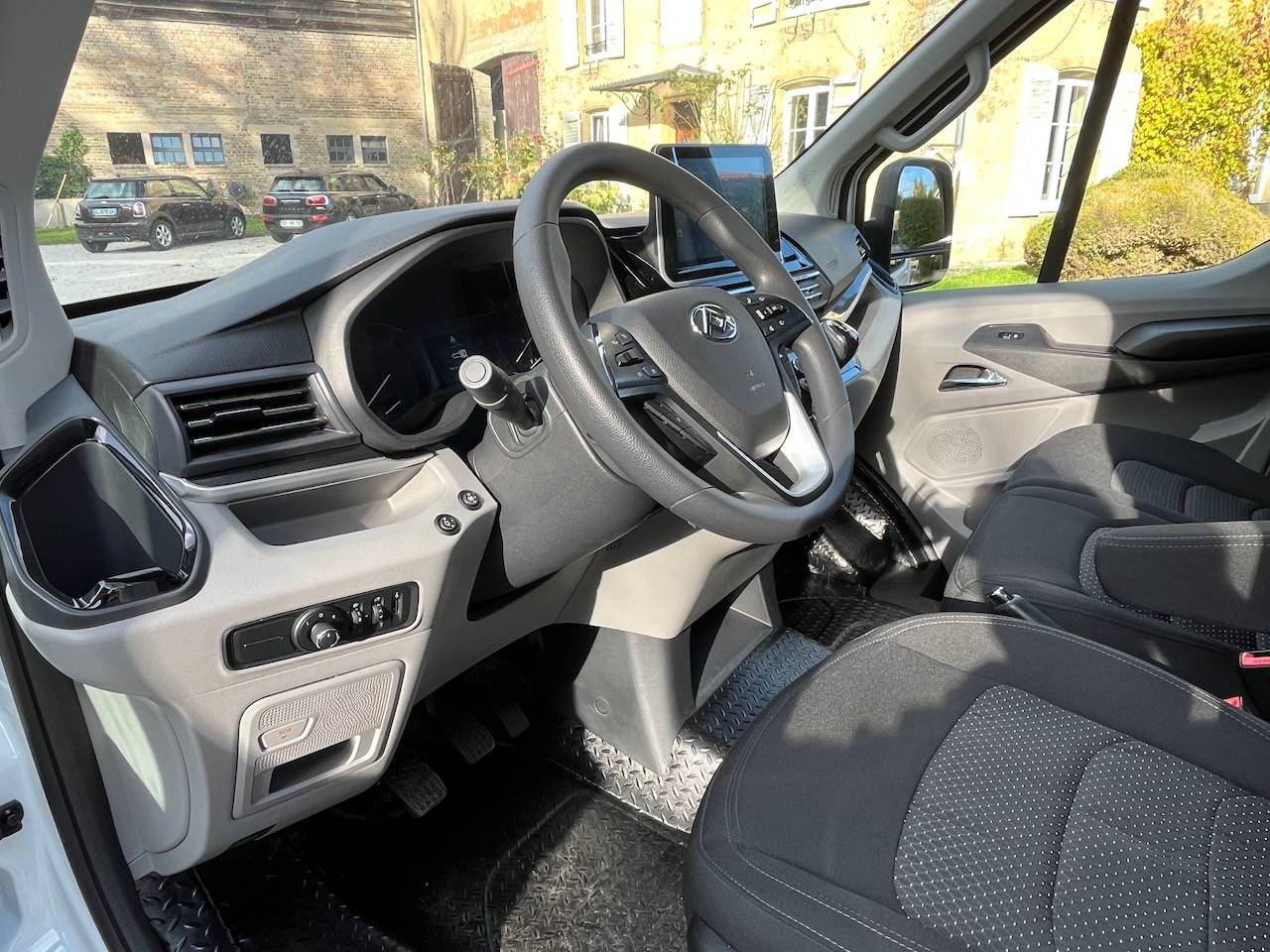 Kleine paardenvrachtwagen (B rijbewijs) Autre marque MAXUS 0 Nieuw