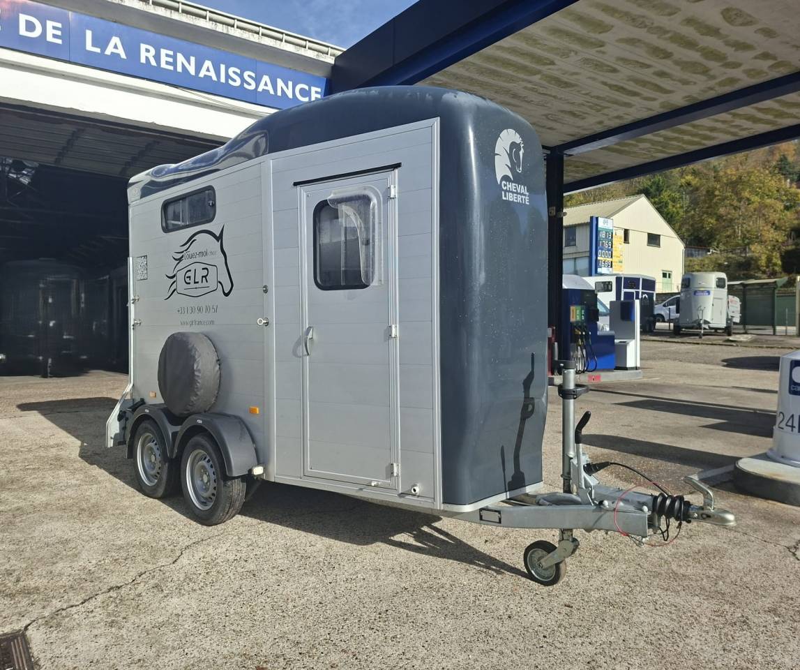 Paardentrailers Cheval Liberté Touring One 1,5 Paard 2024 Tweedehands