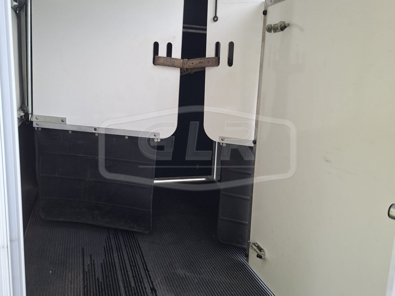 Paardentrailers Ifor Williams HB 511 OBLIQUE PP 2 Paarden 2017 Tweedehands