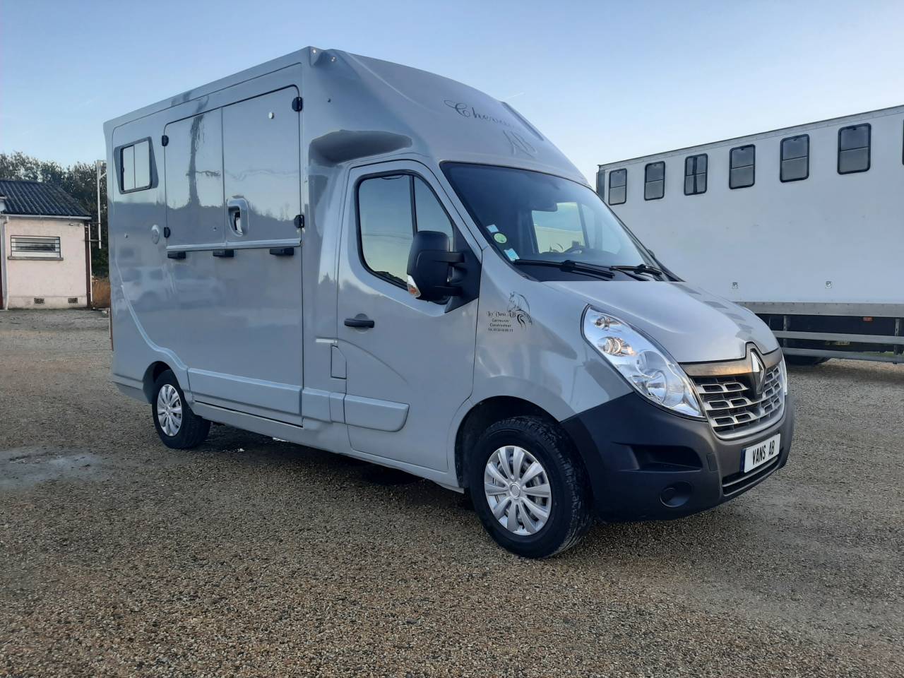 Kleine paardenvrachtwagen (B rijbewijs) Renault Master 3 2018 Tweedehands