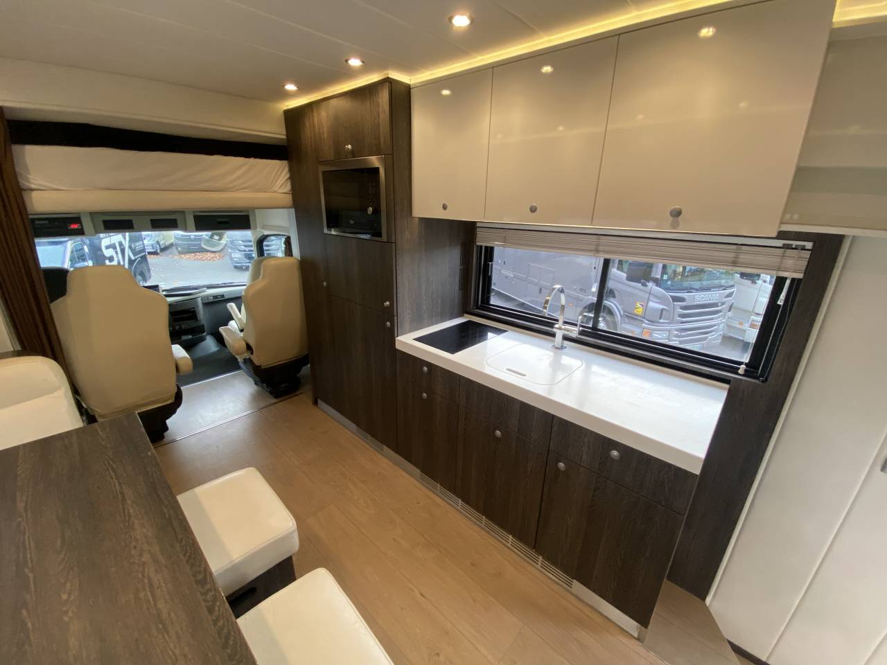 Zware paardenvrachtwagen (groot rijbewijs) STX  2014 Tweedehands