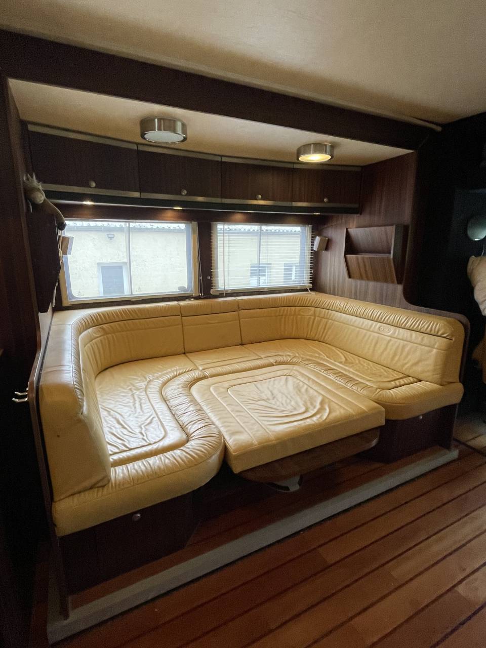 Zware paardenvrachtwagen (groot rijbewijs) Roelofsen Man  2005 Tweedehands