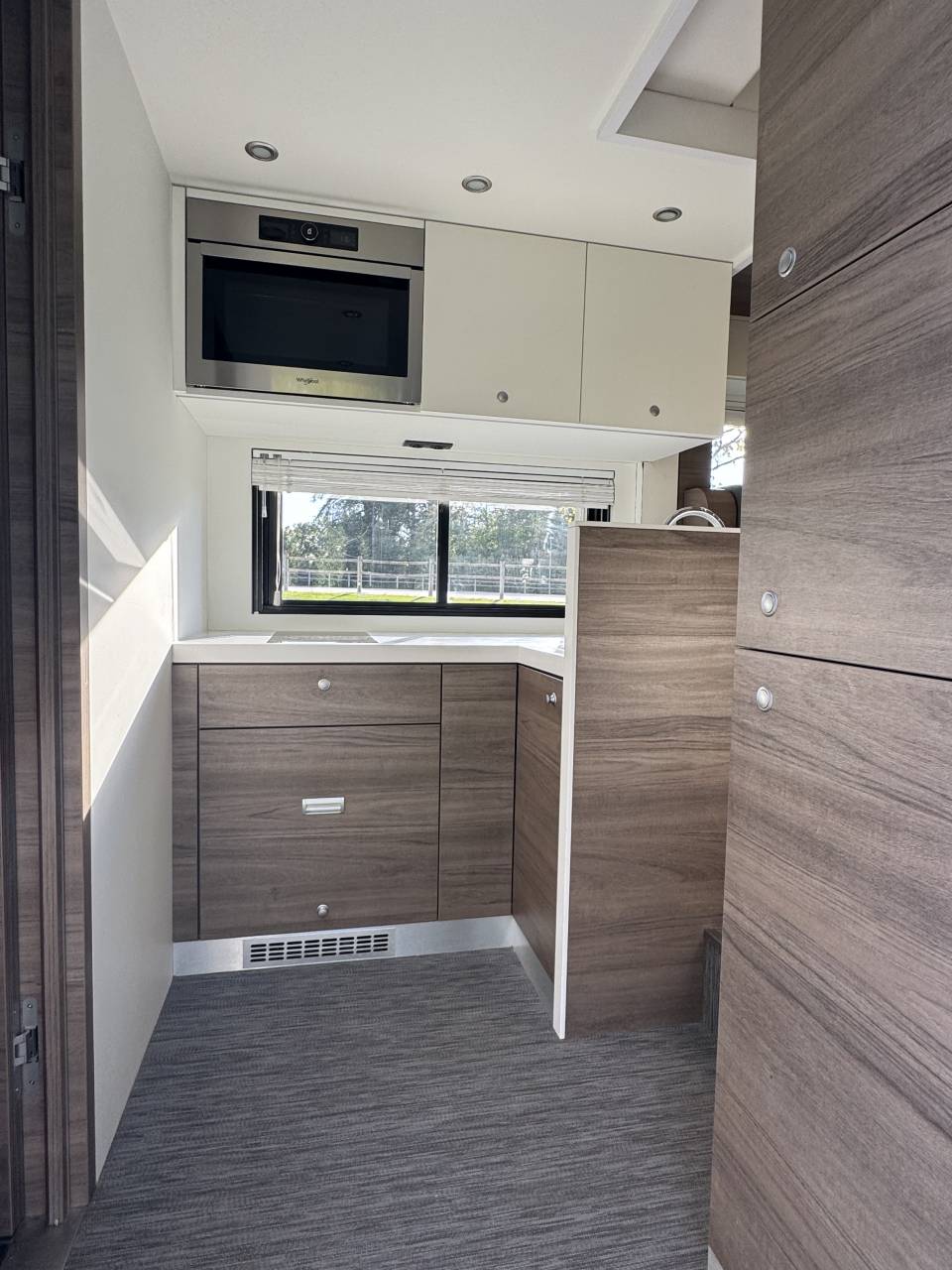 Zware paardenvrachtwagen (groot rijbewijs) STX VOLVO 2020 Tweedehands