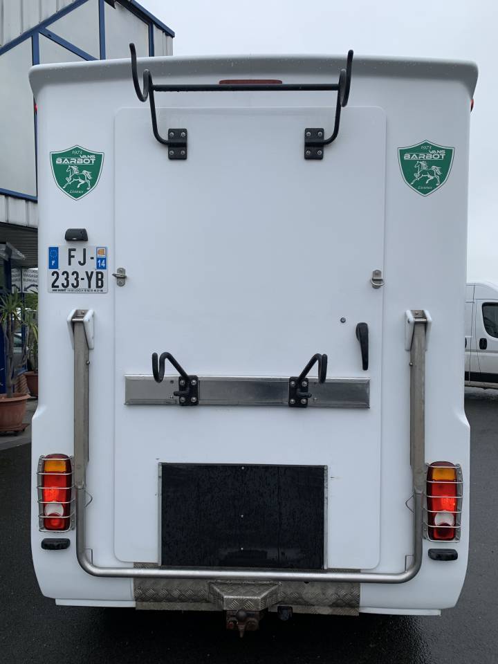 Kleine paardenvrachtwagen (B rijbewijs) Barbot D5 2018 Tweedehands