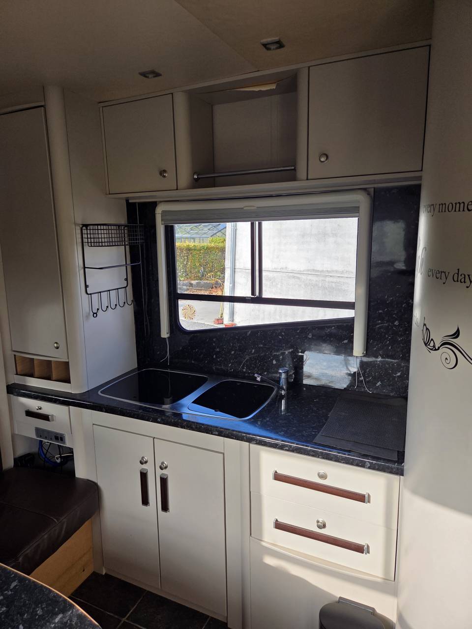 Zware paardenvrachtwagen (groot rijbewijs) Isuzu  2009 Tweedehands