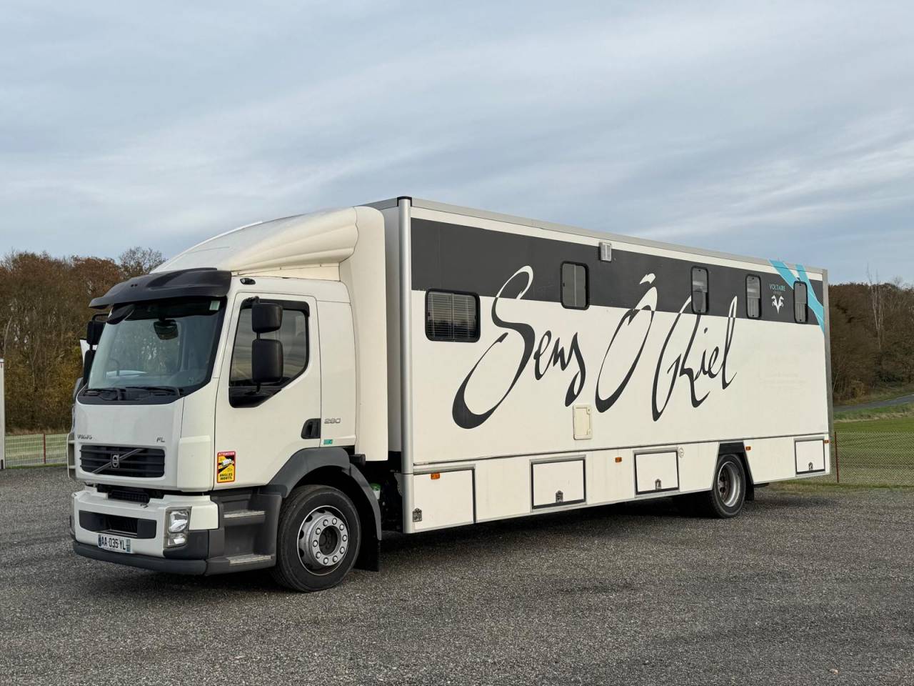 Zware paardenvrachtwagen (groot rijbewijs) Volvo VOLVO 2009 Tweedehands