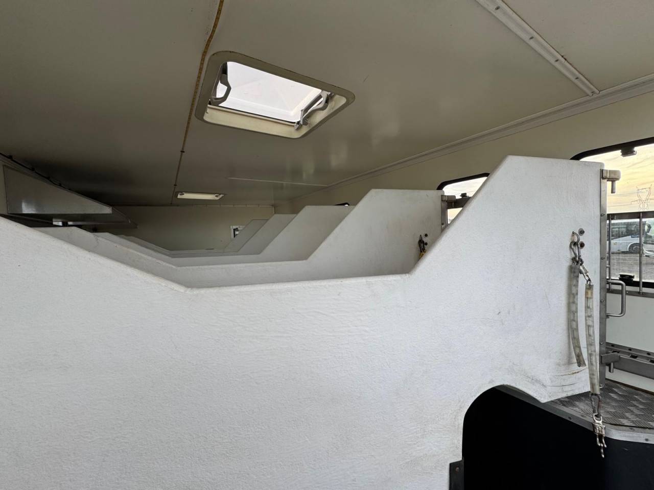 Zware paardenvrachtwagen (groot rijbewijs) Volvo VOLVO 2009 Tweedehands