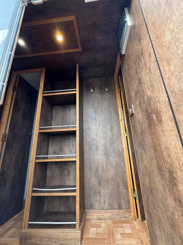 Zware paardenvrachtwagen (groot rijbewijs) Volvo VOLVO 2009 Tweedehands