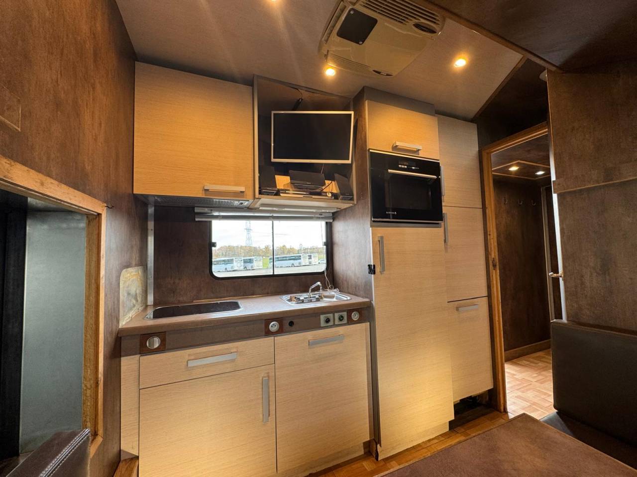 Zware paardenvrachtwagen (groot rijbewijs) Volvo VOLVO 2009 Tweedehands