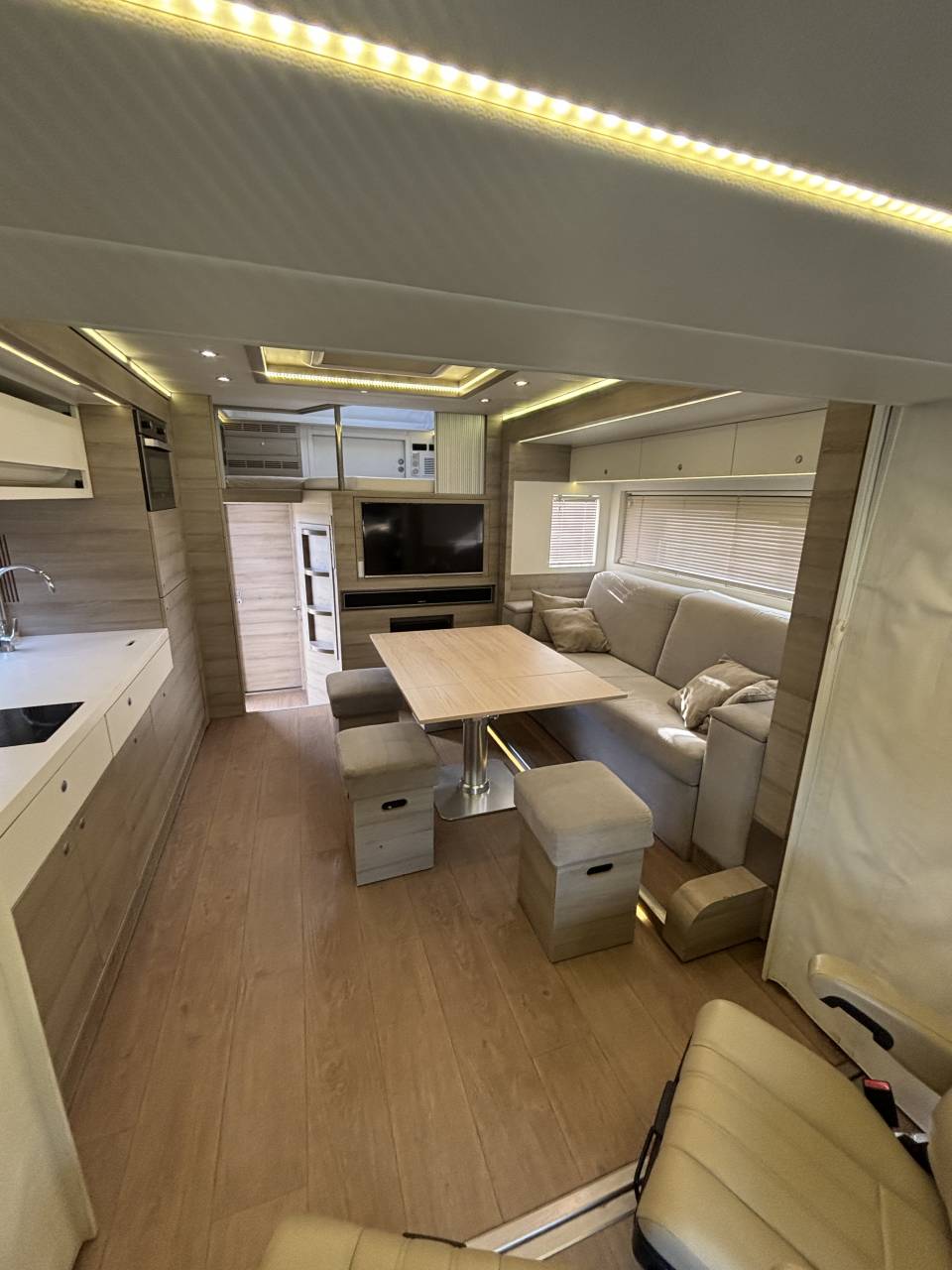 Zware paardenvrachtwagen (groot rijbewijs) Volvo  2018 Tweedehands