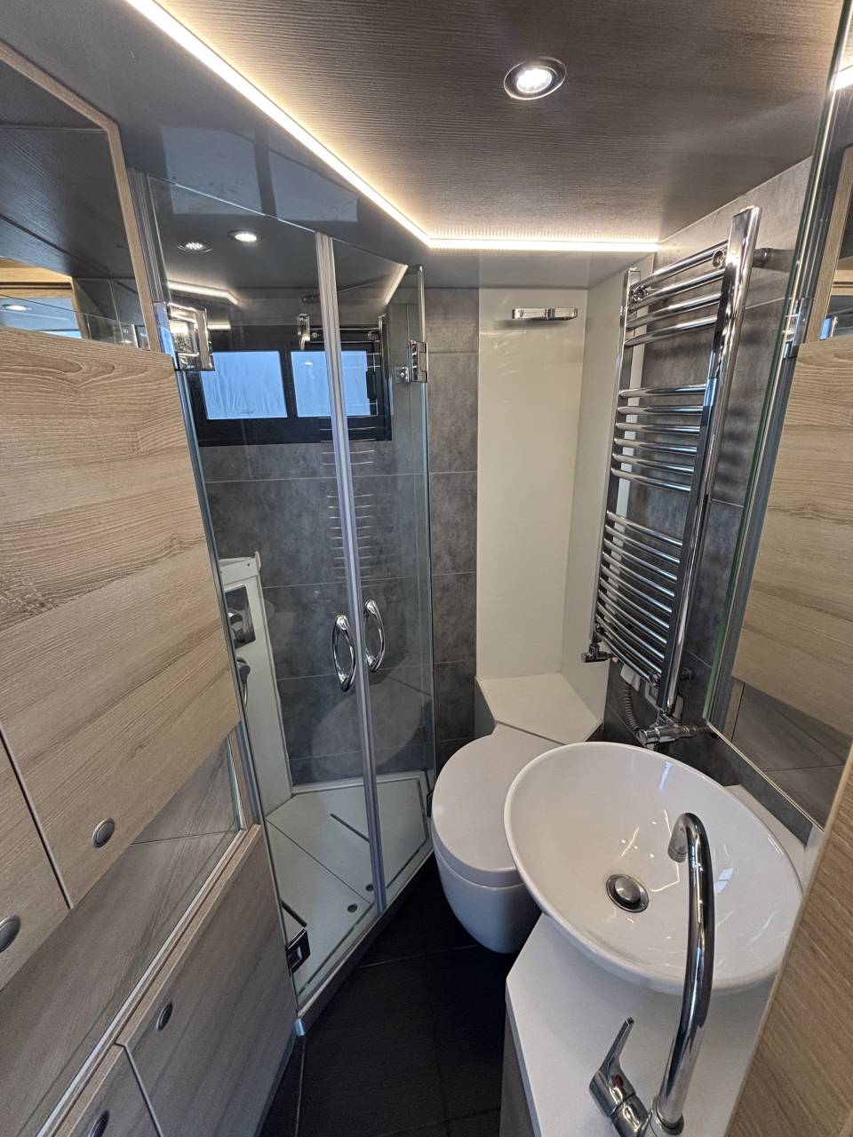 Zware paardenvrachtwagen (groot rijbewijs) Volvo  2018 Tweedehands