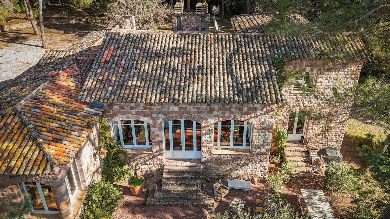 Hippisch vastgoed Koop Var