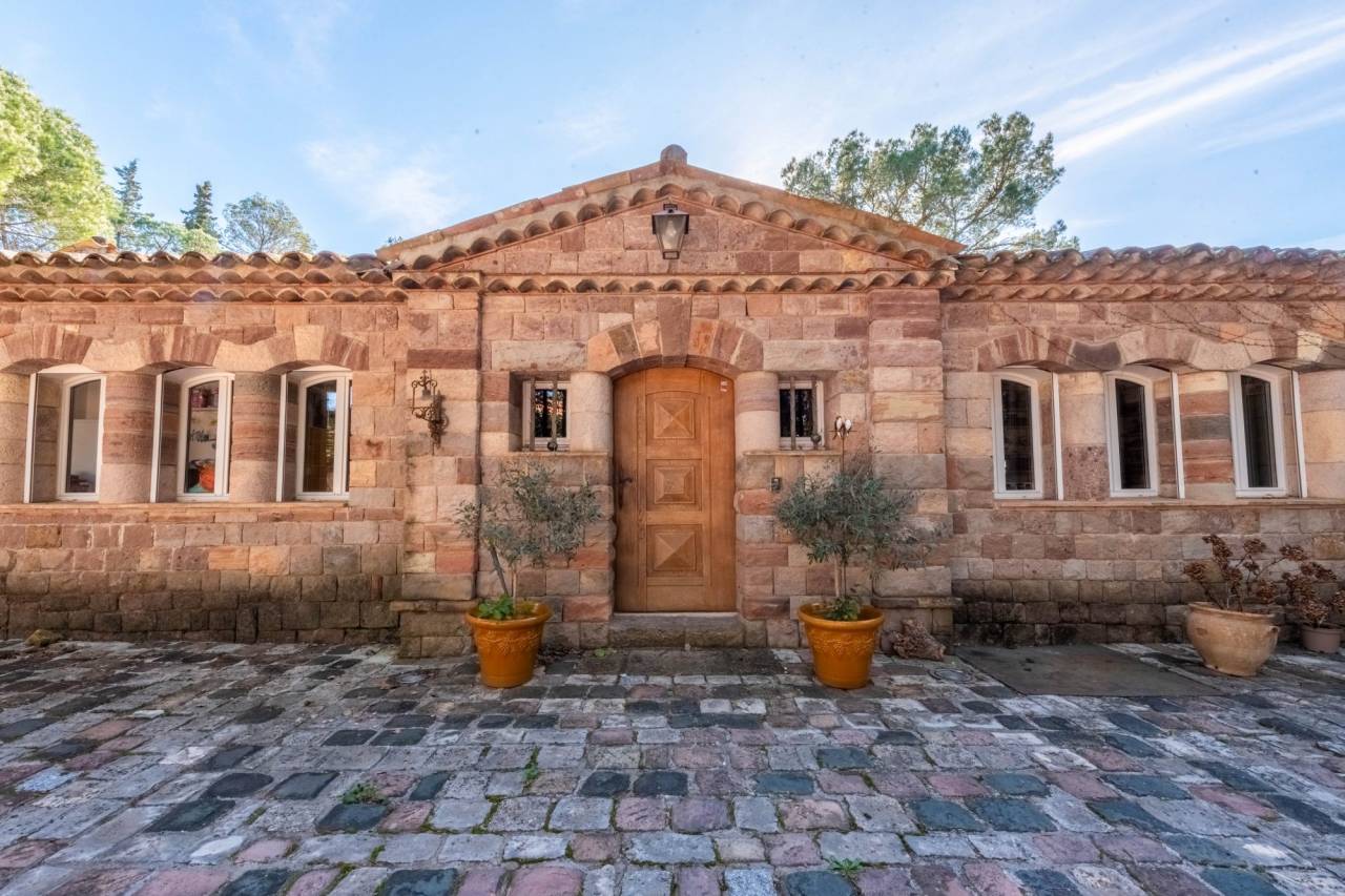 Hippisch vastgoed Koop Var