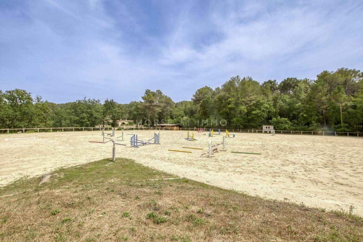 Stoeterij Koop Alpes-Maritimes