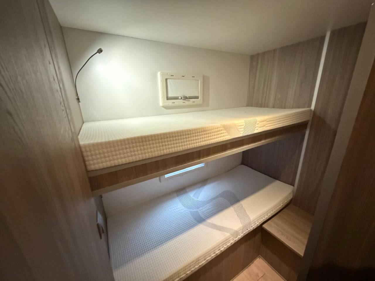 Paardentruck Scania SEMIE REMORQUE 10 PLACES 2021 Tweedehands