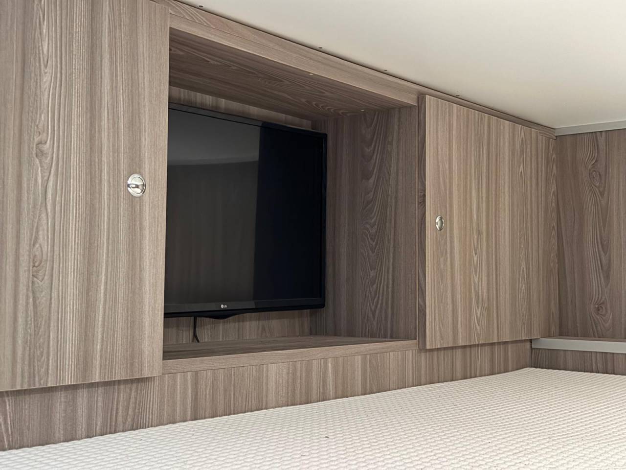 Paardentruck Scania SEMIE REMORQUE 10 PLACES 2021 Tweedehands