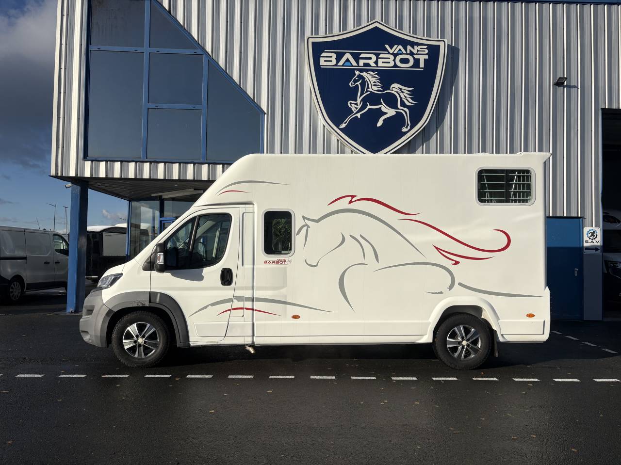 Kleine paardenvrachtwagen (B rijbewijs) Barbot Boxer 2015 Tweedehands