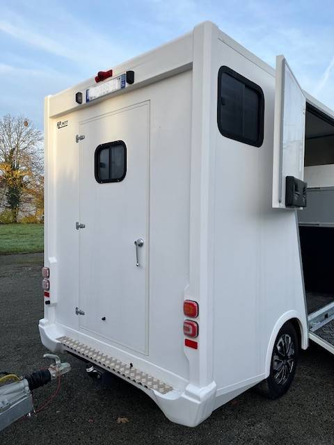 Kleine paardenvrachtwagen (B rijbewijs) AP Petit Master 2022 2022 Tweedehands