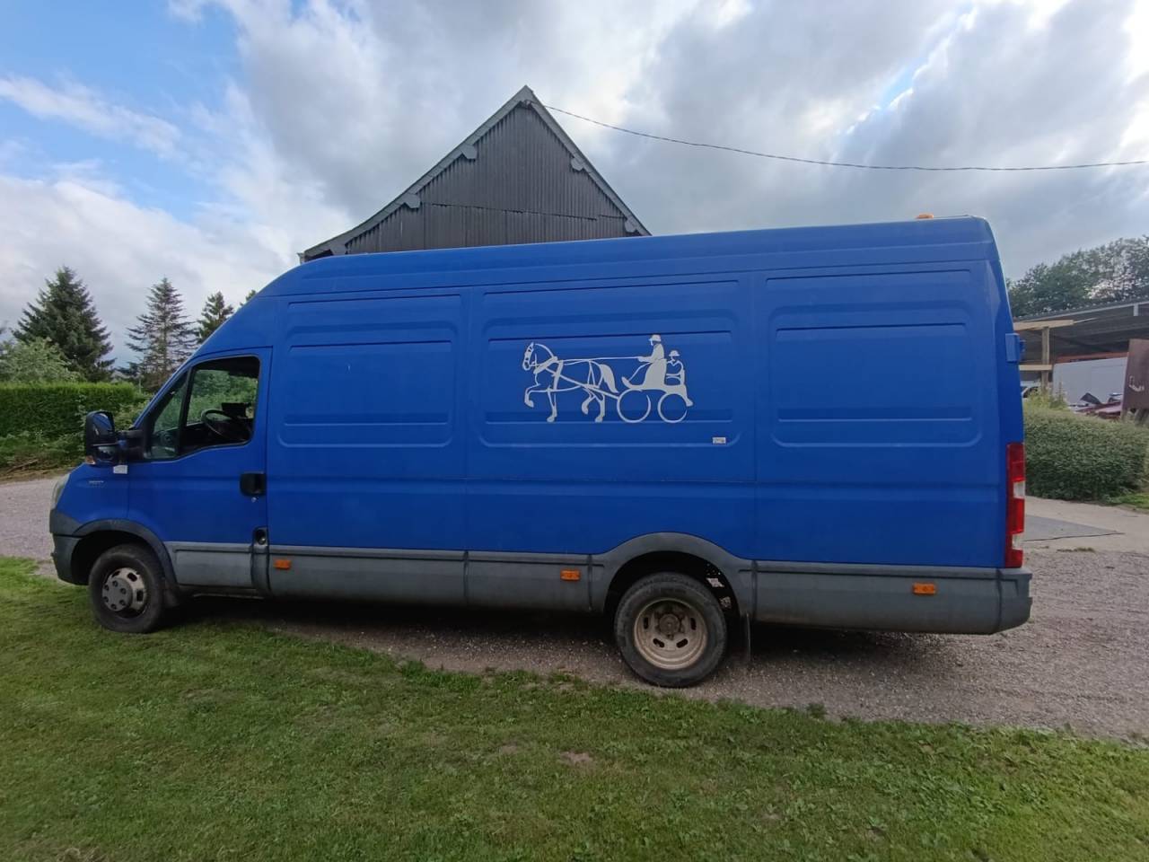 Kleine paardenvrachtwagen (B rijbewijs) Iveco DAILY 2012 Tweedehands