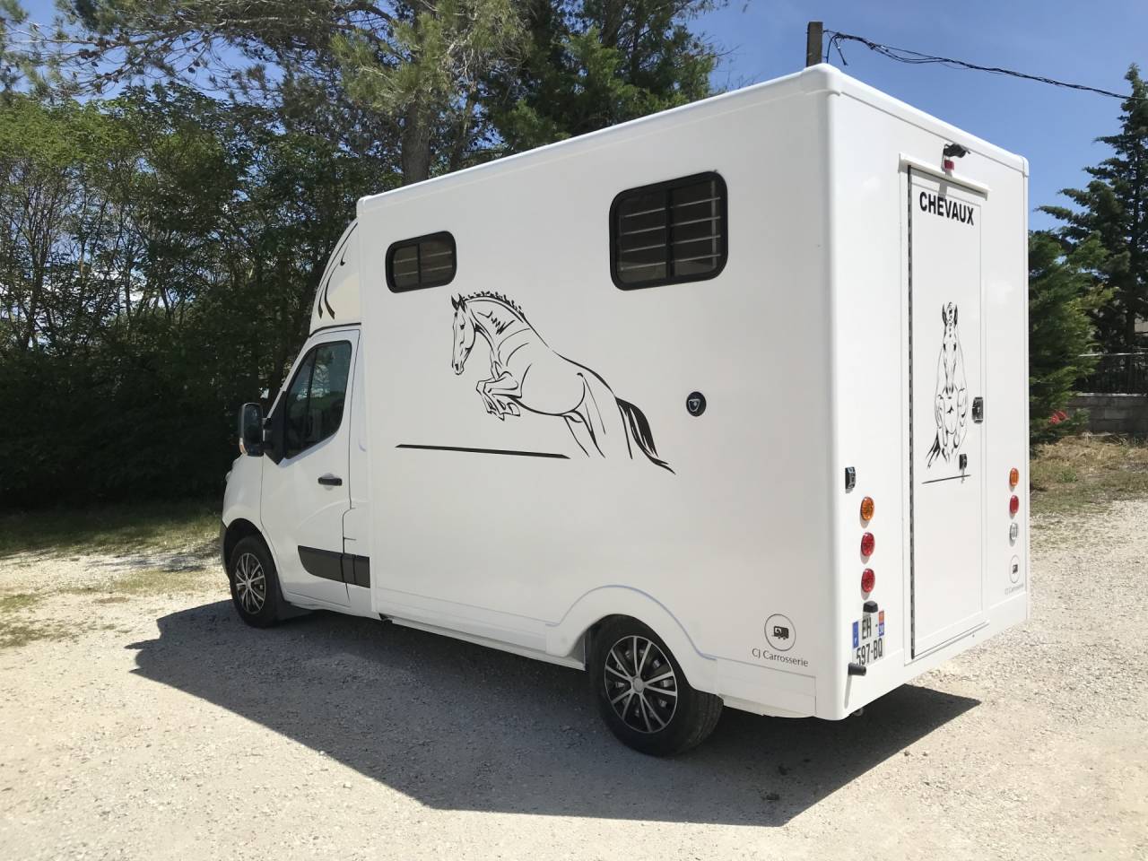 Kleine paardenvrachtwagen (B rijbewijs) Renault Master 2017 Nieuw