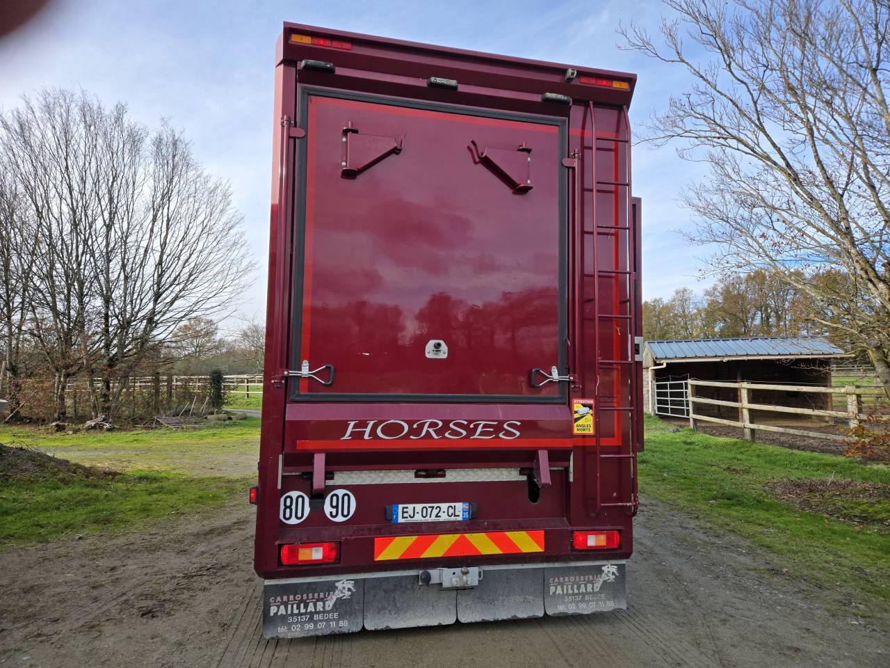 Zware paardenvrachtwagen (groot rijbewijs) Volvo FH 460CH EURO6 2017 Tweedehands