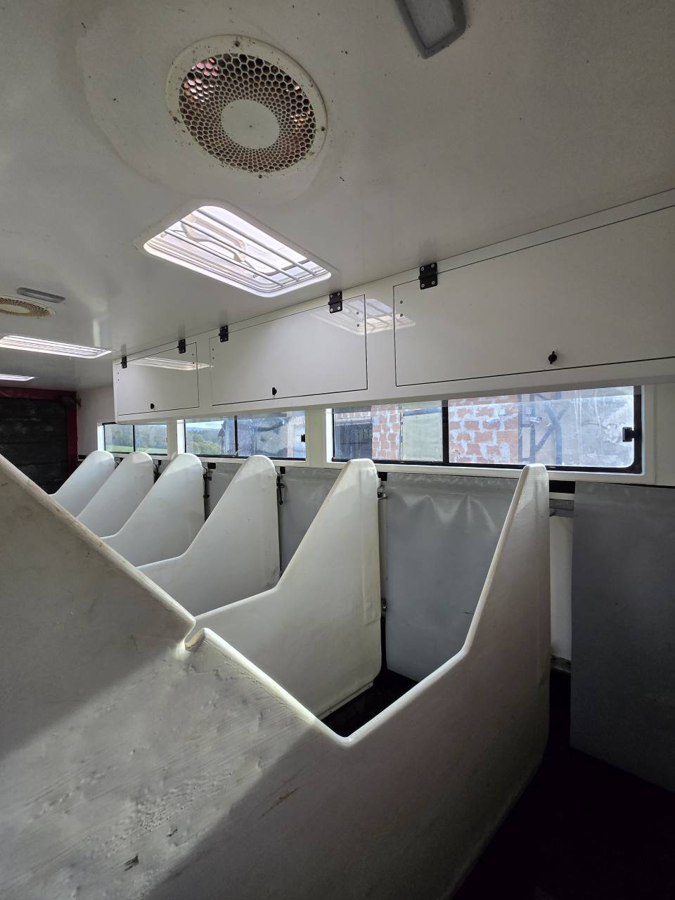 Zware paardenvrachtwagen (groot rijbewijs) Volvo FH 460CH EURO6 2017 Tweedehands