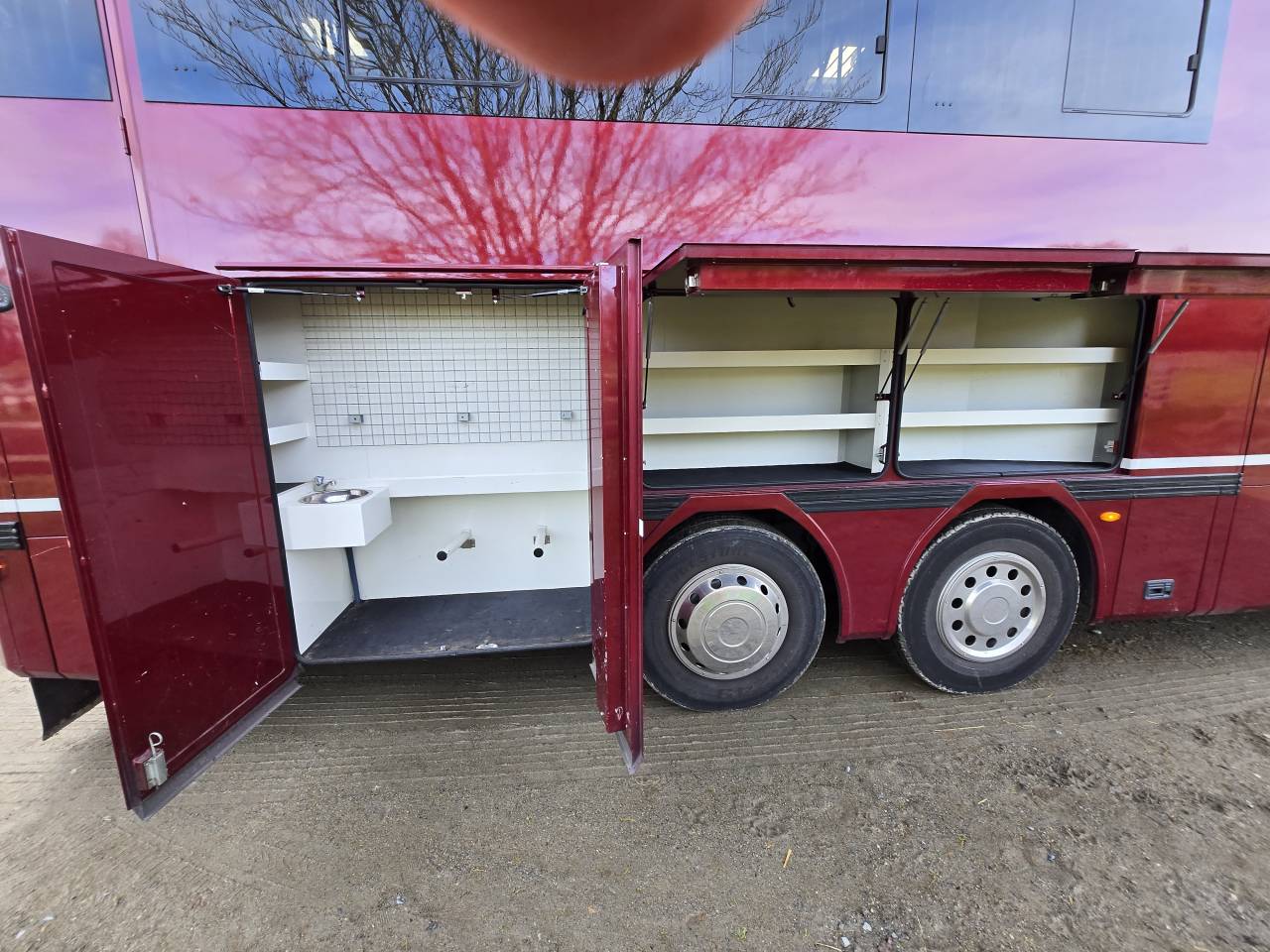 Zware paardenvrachtwagen (groot rijbewijs) Volvo FH 460CH EURO6 2017 Tweedehands