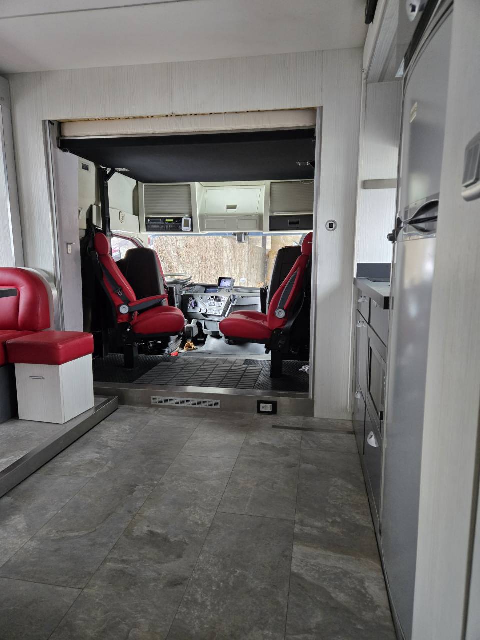 Zware paardenvrachtwagen (groot rijbewijs) Volvo FH 460CH EURO6 2017 Tweedehands