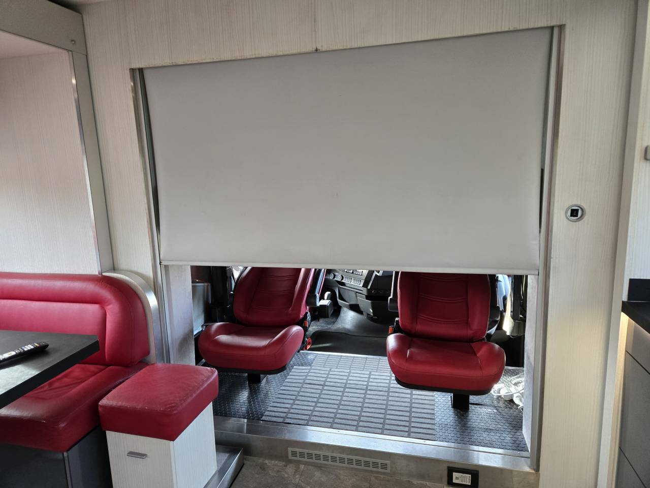 Zware paardenvrachtwagen (groot rijbewijs) Volvo FH 460CH EURO6 2017 Tweedehands