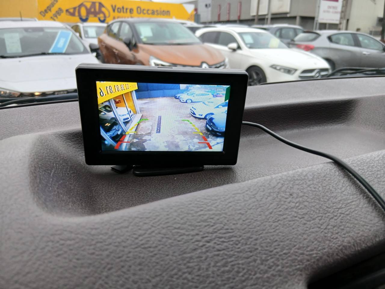 Kleine paardenvrachtwagen (B rijbewijs) Renault MASTER 2001 Tweedehands