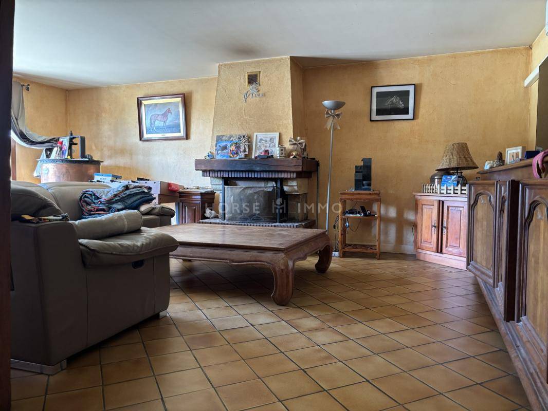 Hippisch vastgoed Koop Orne