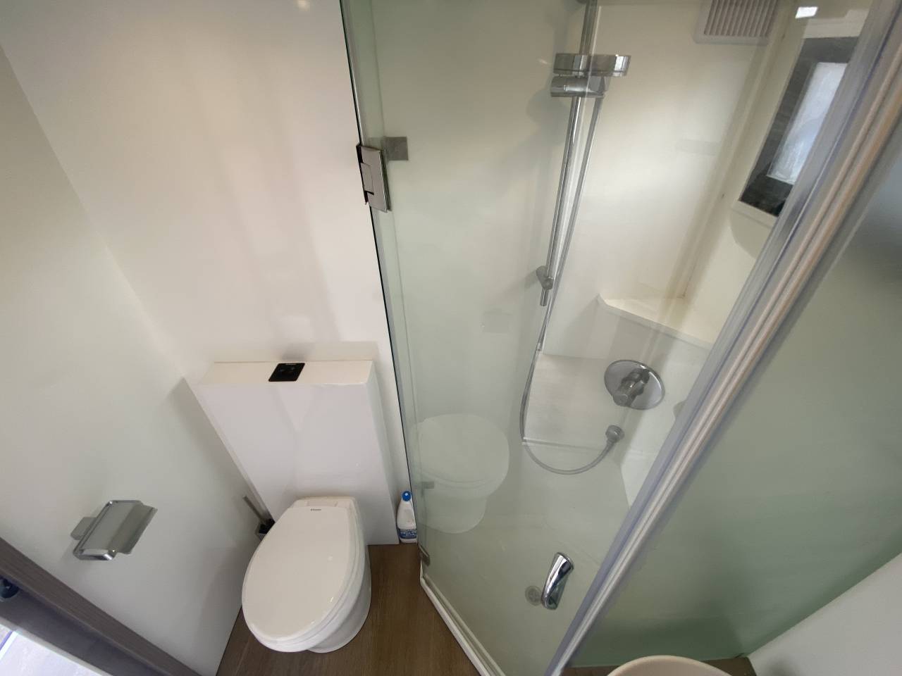 Zware paardenvrachtwagen (groot rijbewijs) AKX  2016 Tweedehands