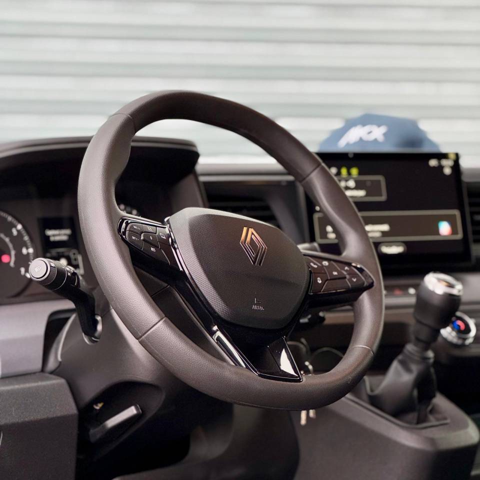 Kleine paardenvrachtwagen (B rijbewijs) AKX Akx5 2025 Nieuw