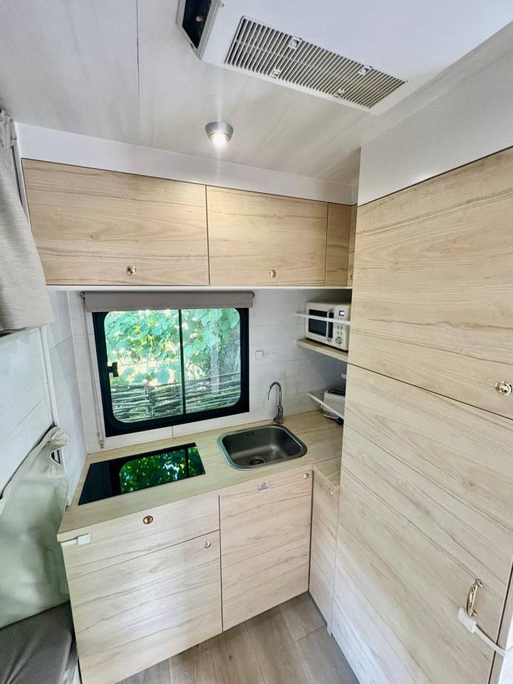 Zware paardenvrachtwagen (groot rijbewijs) Iveco  IVECO 280 hp 2001 Tweedehands