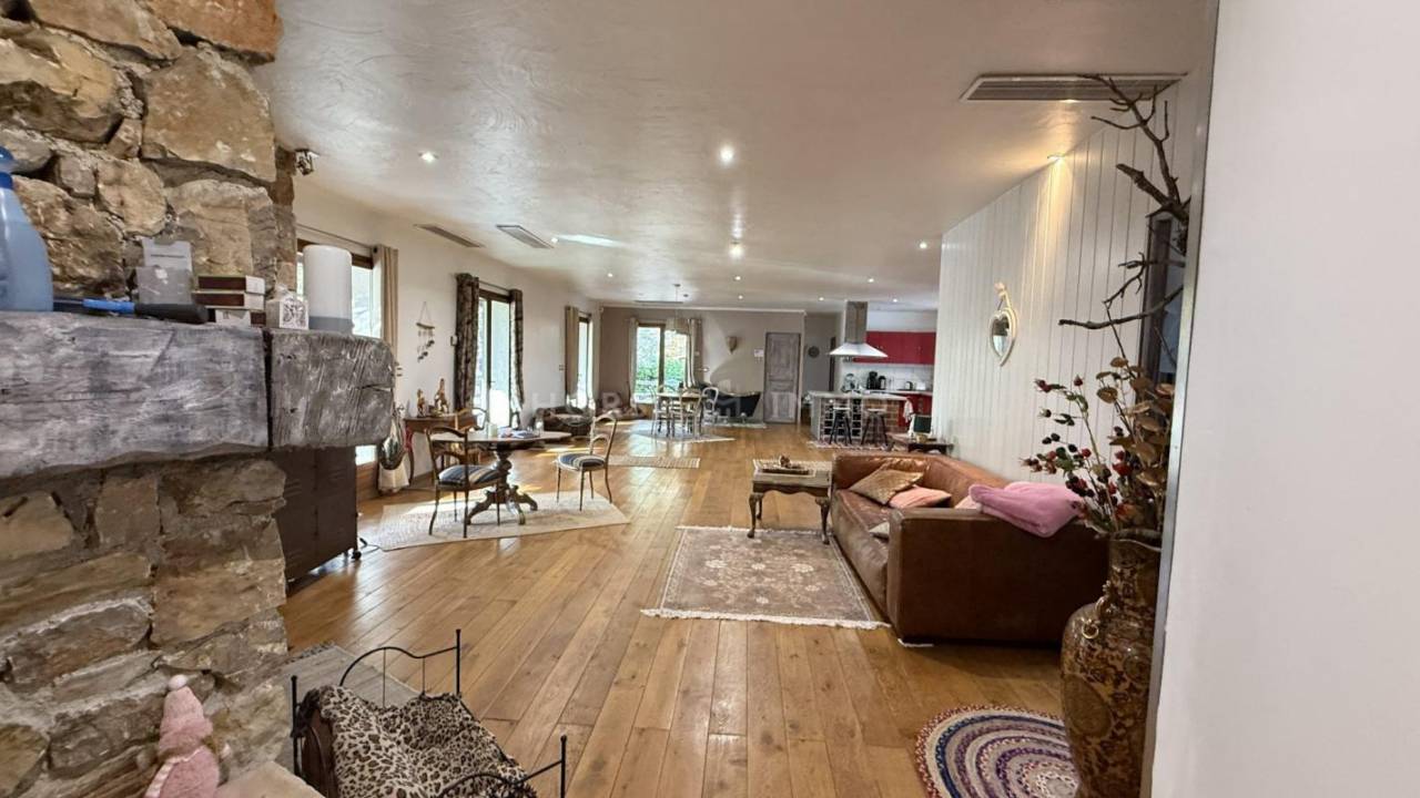 Hippisch vastgoed Koop Var