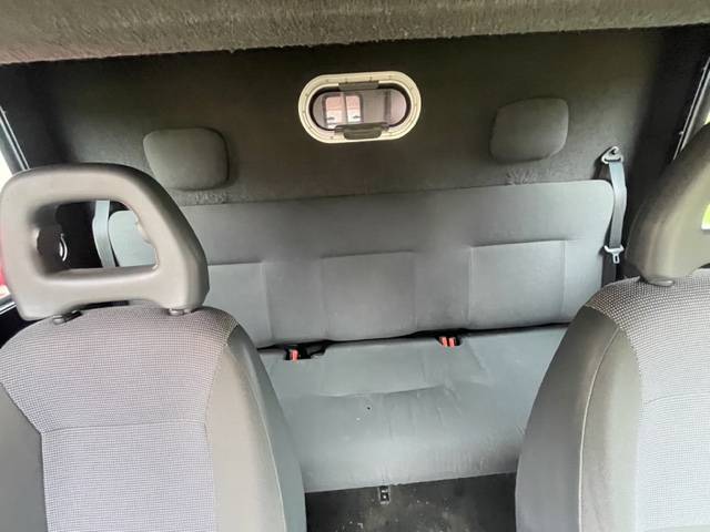 Kleine paardenvrachtwagen (B rijbewijs) Theault  2013 Tweedehands