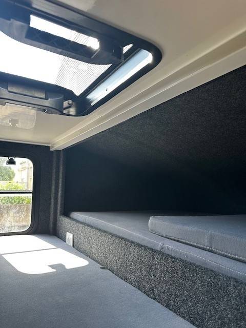 Kleine paardenvrachtwagen (B rijbewijs) Renault  2020 Tweedehands