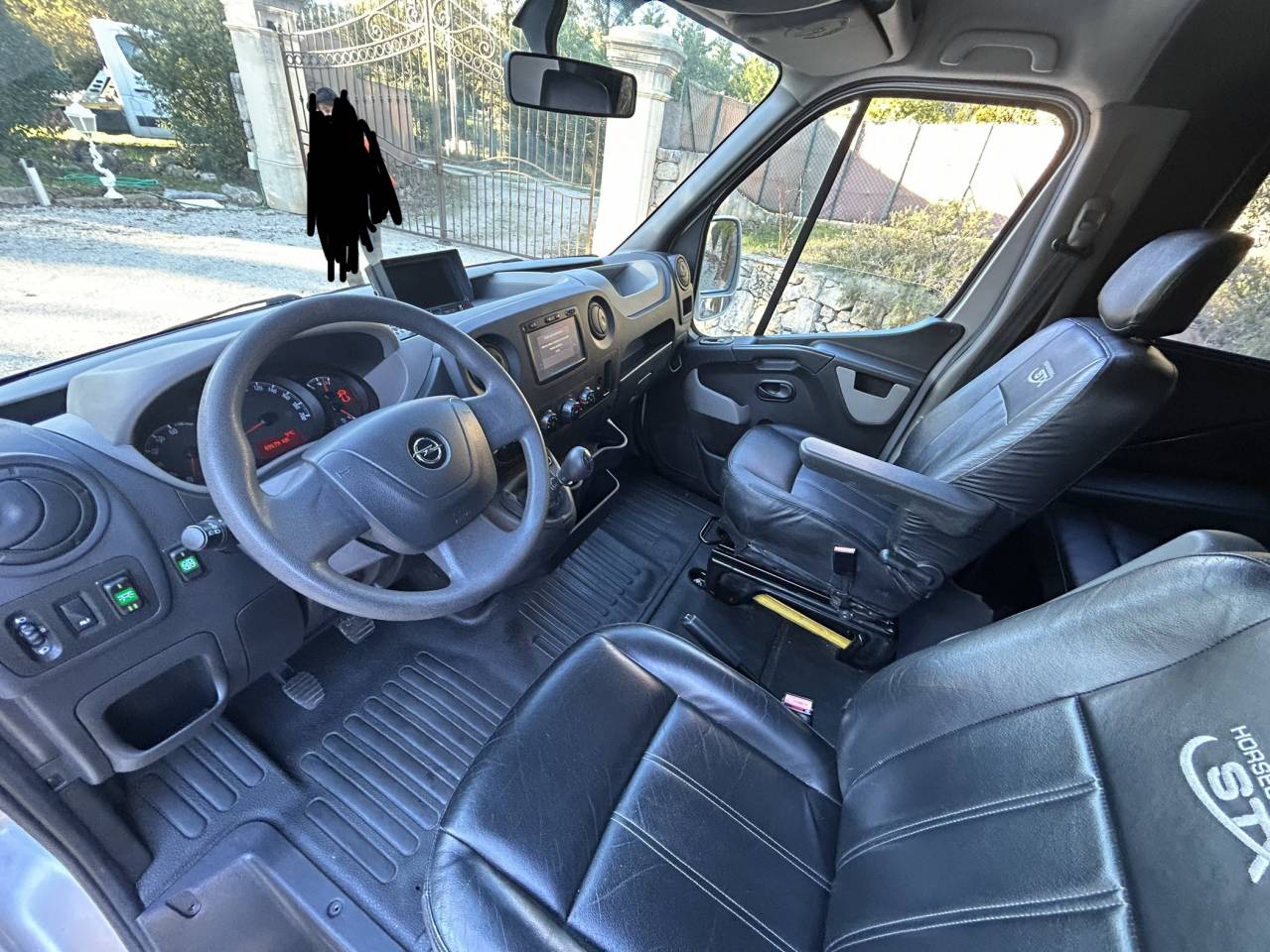 Paardentrailers STX MOVANO 2 Paarden 2017 Tweedehands