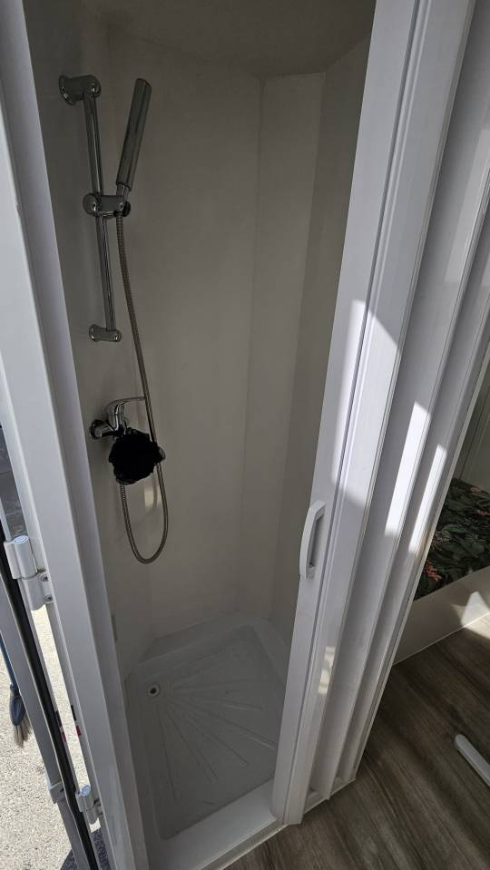 Kleine paardenvrachtwagen (B rijbewijs) Fiat  Ducato 2,2 Diesel  180 chevaux 2023 Tweedehands