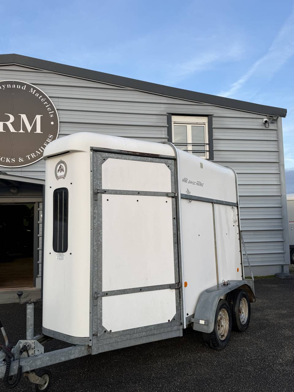 Paardentrailers Fautras PROVAN 2 Paarden 2000 Tweedehands