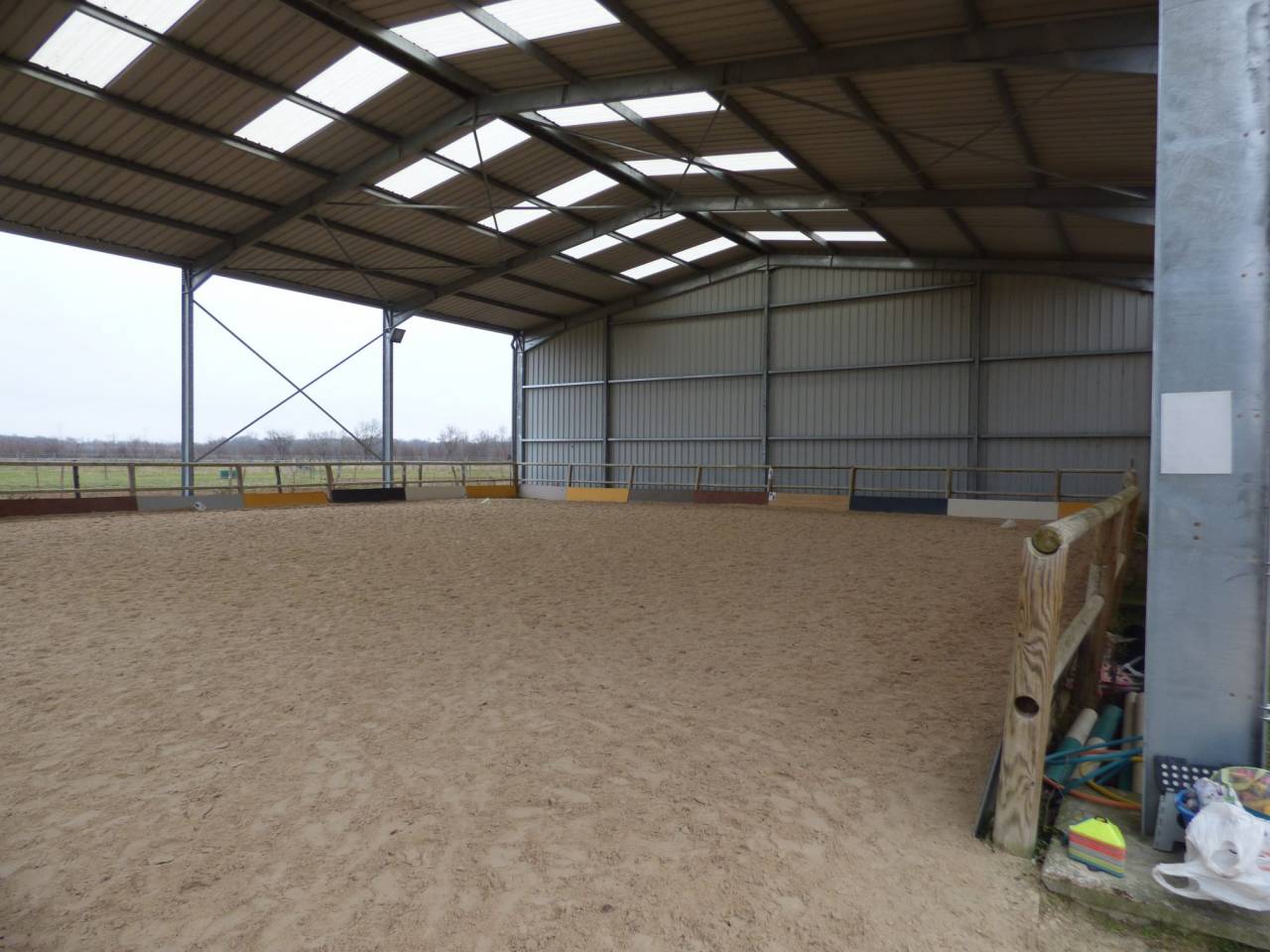 Eigenaren stal Huur Rhône